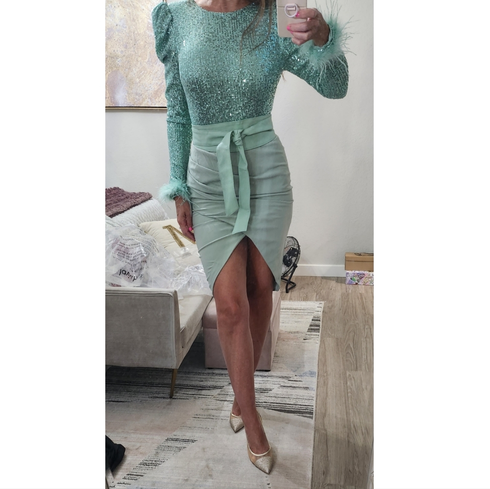 Lavish Alice Sequin Feather Trim Midi - Picture 8 of 15